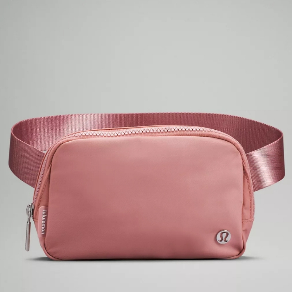 New Lululemon Pink Pastel Everywhere Belt Bag 1L (discontinued color)